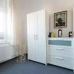 Kapitaenshaus-Lassen-Zimmer-Penelope