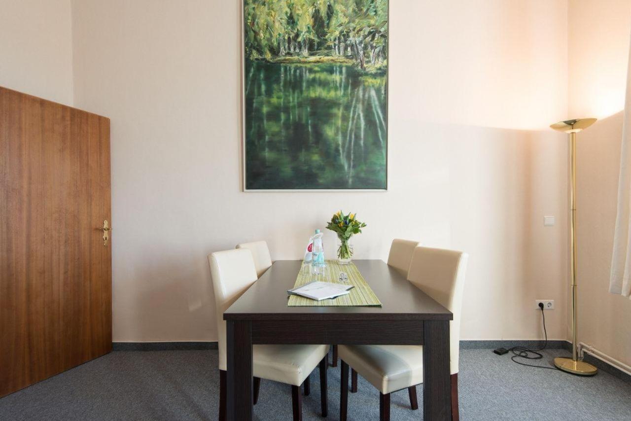 Kapitaenshaus-lassen-zimmer-penelope Guest house Westerland